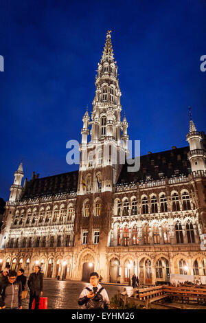 Rathaus auf die berühmte Grande Place in the City-Zentrum von Brüssel, Belgien Stockfoto