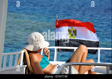 Touristische und Flagge von Ägypten, Rotes Meer, Sinai, Ägypten Stockfoto