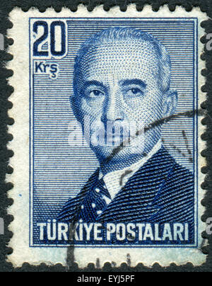 Türkei - CIRCA 1948: Briefmarke gedruckt in der Türkei, dargestellt der 2. Präsident der Türkei, Mustafa Ismet Inönü, ca. 1948 Stockfoto