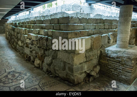 Die Ausgrabungen in der Krypta der Basilika von Aquileia, Italien Stockfoto