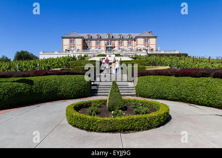 Napa Valley, Kalifornien - 12. Mai: Schloss, Domaine Carneros ein Ort großen Wein, 12. Mai 2015 schmecken Napa Valley, Cali Stockfoto