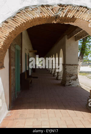 San Juan Bautista, CA, USA. 30. Juli 2015. Alte Mission San Juan Bautista, San Juan Bautista CA © Marty Bicek/ZUMA Draht/Alamy Live-Nachrichten Stockfoto