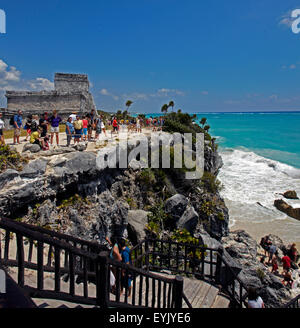 Amerika, Mexiko, Quintana Roo Zustand, Tulum, einzigartige archäologische Mayanalong am Meer Stockfoto