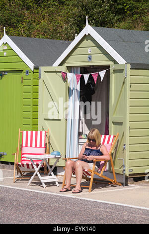 Bournemouth, Dorset, UK 31. Juli 2015. UK-Wetter: heißen sonnigen Tag am Strand von Bournemouth, wie Besucher den Kopf für den Urlaub am Meer und die Temperaturen steigen. Fast in den August die Meteorologen vorhersagen könnte Hitzewellen zu bringen und die heißesten. Bildnachweis: Carolyn Jenkins/Alamy Live-Nachrichten Stockfoto