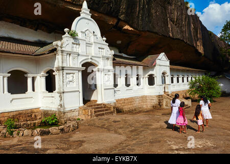 Nord-Zentralprovinz, Dambulla, Sri Lanka, Ceylon, buddhistische Höhle Tempel, UNESCO-Weltkulturerbe Stockfoto