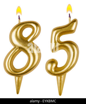 Geburtstagskerzen Nummer fünfundachtzig isoliert auf weißem Hintergrund Stockfoto