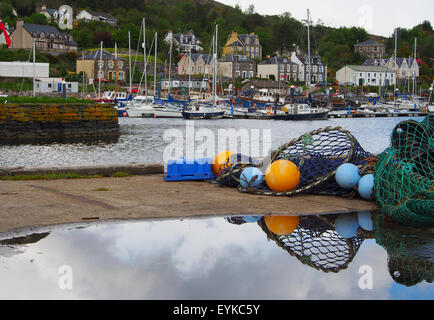 Tarbert Hafen und Erbe Dorf liegt an den Ufern des Loch Fyne in Argyll in Schottland, Großbritannien. Stockfoto