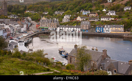 Tarbert Hafen und Erbe Dorf liegt an den Ufern des Loch Fyne in Argyll in Schottland, Großbritannien. Stockfoto