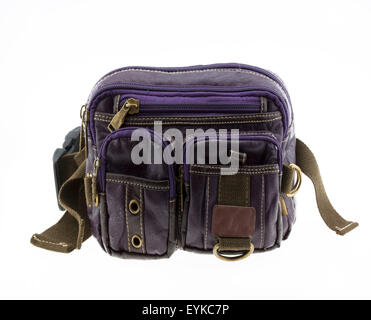 bunte Ledertaschen isoliert auf weißem Hintergrund. Stockfoto