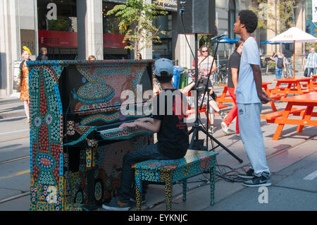 Geschlossene Straße in der Innenstadt von Toronto während des Toronto International Film Festival Stockfoto