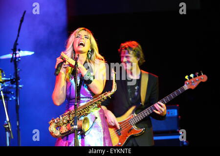 Gdynia, Polen am 31. Juli 2015 niederländischen glatten Jazz und Funk Altsaxophonist Candy Dulfer live auf der Bühne in Gdynia, während der 10. Auflage des Ladies' Jazz Festival Credit führt: Michal Fludra/Alamy Live News Stockfoto