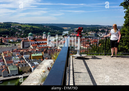 Blick auf die Stadt Passau-Lage mit Blick auf die Donau, Niederbayern, Deutschland, Europa Stockfoto