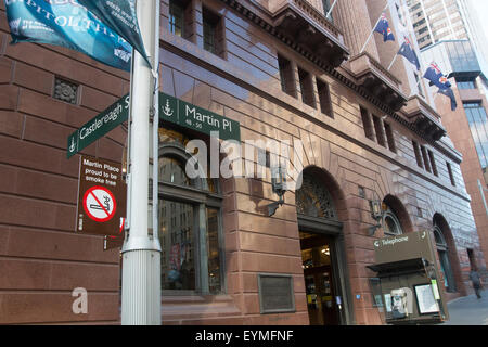 kein Rauchen anmeldet Martin Platz Sydney als Rat Studien ein Verbot des Rauchens an diesem öffentlichen Ort, Sydney, Australien Stockfoto