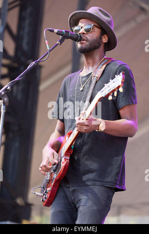 Chicago, Illinois, USA. 31. Juli 2015. Musiker GARY CLARK JR. tritt im Grant Park auf dem Lollapalooza Music Festival in Chicago, Illinois © Daniel DeSlover/ZUMA Draht/Alamy Live News Stockfoto