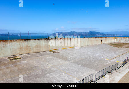 Die Freizeit-Hof in Alcatraz, San Francisco, USA Stockfoto