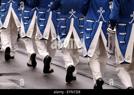 Zürich, Schweiz, 1. August 2015. Zürich City Orchestra Mitglieder März auf den 1. August parade in Zürich, Schweiz. Die Schweizerische Eidgenossenschaft feiert 724. Jubiläum ihres Bestehens. Bildnachweis: Petr Kulhavy/Alamy Live-Nachrichten Stockfoto