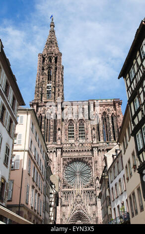 Berühmte Sandstein Kathedrale Notre-Dame in Straßburg, Hauptstadt der Region Elsass in Frankreich. Stockfoto