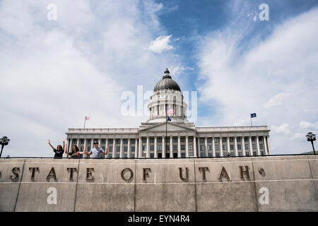 Vorderansicht des Utah State Capitol in Salt Lake City, der Hauptstadt von Utah, USA Stockfoto