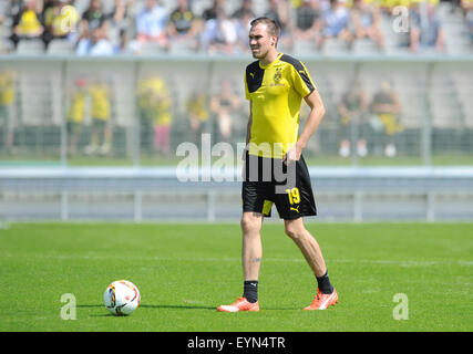 Dortmunds Kevin Grosskreutz in Aktion während der Fußball-freundliche zwischen Borussia Dortmund und Betis Sevilla im Stadion am Zoo in Wuppertal, Deutschland, 1. August 2015. FOTO: CAROLINE SEIDEL/DPA Stockfoto