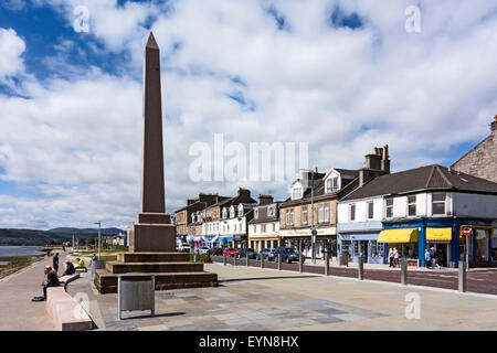 Helensburgh Meer gelegen mit Blick auf Fluss Clyde in Argyll & Bute Schottland mit dem Henry Bell-Denkmal Stockfoto