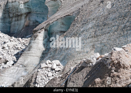 Oberfläche des Gletschers mit Fels und Eis. Mer de Glace Gletscher. Chamonix. Frankreich Stockfoto