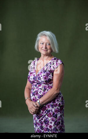 Journalist, Kate Adie, erscheinen auf dem Edinburgh International Book Festival. Stockfoto