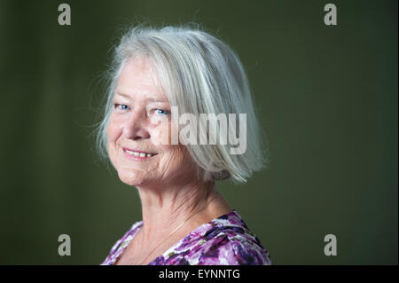 Journalist, Kate Adie, erscheinen auf dem Edinburgh International Book Festival. Stockfoto