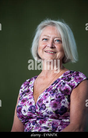 Journalist, Kate Adie, erscheinen auf dem Edinburgh International Book Festival. Stockfoto