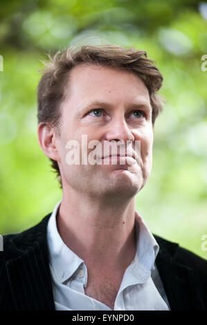 Britischer Journalist, Luke Harding, erscheinen auf dem Edinburgh International Book Festival. Stockfoto