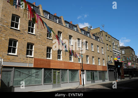 Neu renovierte Wohnungen in Zeile Reihenhaus wohnen Whitecross Street London EC2Y KATHY DEWITT Stockfoto
