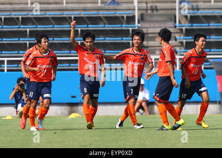 Kanagawa, Japan. 1. August 2014. Omiya Ardija Jugendmannschaft Gruppe Fußball: 39. Japan Club Youth Football Championship (U18) Finale match zwischen Yokohama F Marinos Jugend 5-3 Omiya Ardija Jugend bei NHK Spring Mitsuzawa Fußballstadion in Kanagawa, Japan. Bildnachweis: Shingo Ito/AFLO SPORT/Alamy Live-Nachrichten Stockfoto