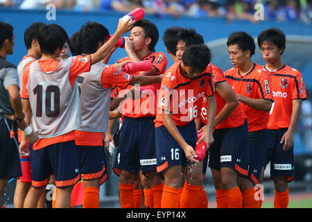 Kanagawa, Japan. 1. August 2014. Omiya Ardija Jugendmannschaft Gruppe Fußball: 39. Japan Club Youth Football Championship (U18) Finale match zwischen Yokohama F Marinos Jugend 5-3 Omiya Ardija Jugend bei NHK Spring Mitsuzawa Fußballstadion in Kanagawa, Japan. Bildnachweis: Shingo Ito/AFLO SPORT/Alamy Live-Nachrichten Stockfoto