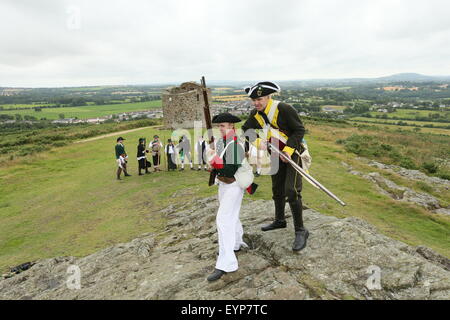 County Wexford, Irland. 2. August 2015. Re-enactment posieren vor die Nachstellung der Schlacht von Vinegar Hill in der Nähe von Enniscorthy Stadt im County Wexford, Irland Darstellung einer historischen Schlacht zwischen der United Irishmen und britischen Truppen im Jahr 1798. Bildnachweis: Brendan Donnelly/Alamy Live-Nachrichten Stockfoto