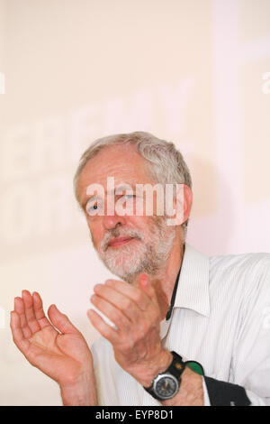 Führung der Labour-Partei Kämpfer Jeremy Corbyn sprechen in Birmingham GROSSBRITANNIEN Stockfoto