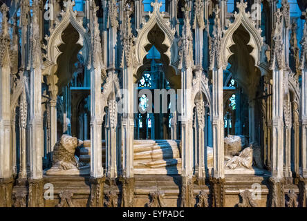 Das Grab von König Edward II in Gloucester Cathedral, Gloucester, Gloucestershire, England, UK Stockfoto