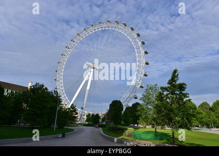 Das London Eye in London im August 2015 Stockfoto