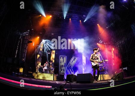 Mailand, Italien. 15. Juli 2015. Die Kolors führen live in Mailand © Roberto Finizio/Alamy Live News Stockfoto