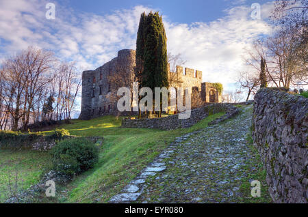 Italien, Lombardei, Iseo See, Monte Isola, Rocca Martinengo Stockfoto