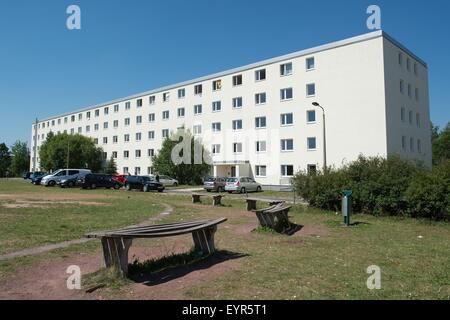 Suhl, Deutschland. 3. August 2015. Ein Wohngebäude der Rezeption Flüchtlingszentrum sieht in Suhl, Deutschland, 3. August 2015. Das deutsche Bundesland Thüringen sucht dringend weitere Eigenschaft, die Flüchtlinge unterzubringen. Foto: Sebastian Kahnert/Dpa/Alamy Live News Stockfoto