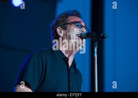 LINCOLN, CA - 31 Juli: Huey Lewis &amp; The News führt im Thunder Valley Casino Resort in in Lincoln, Kalifornien am 31. Juli 20 Stockfoto