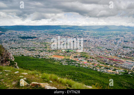 Luftaufnahme der Stadt Lubango, Angola Stockfoto