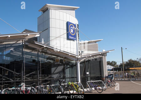 Grünes Quadrat Bahnhof auf der Sydney Airport Link Strecke ist privat betriebenen Bahnstrecke in Sydney, Australien Stockfoto