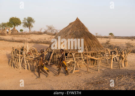 Hamer Gehöft, Turmi, South Omo Valley, Äthiopien Stockfoto