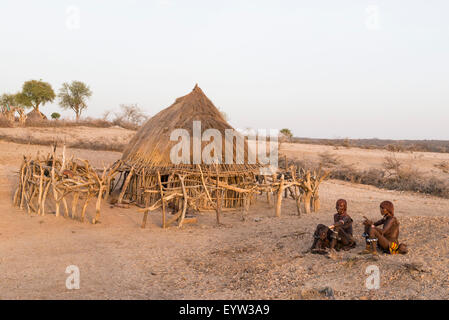 Hamer Gehöft, Turmi, South Omo Valley, Äthiopien Stockfoto