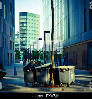 Müllcontainer. Barcelona, Katalonien, Spanien. Stockfoto