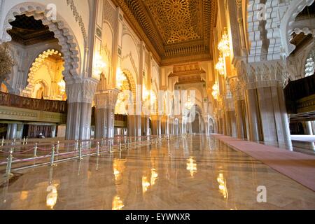 Innere des Hassan ll Moschee, Casablanca, Marokko, Nordafrika, Afrika Stockfoto