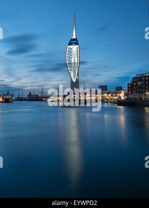 Spinnaker Tower, Portsmouth, Hampshire, England, Vereinigtes Königreich, Europa Stockfoto