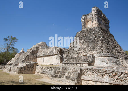 Dzibilnocac (bemalte Gewölbe) Tempel, Dzibilnocac, archäologische Maya-Ruinen, Chenes Stil, Campeche, Mexiko, Nordamerika Stockfoto