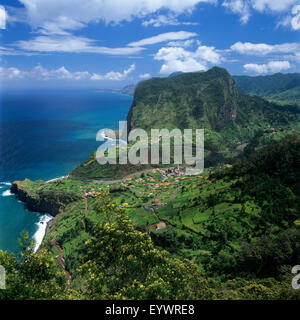 Eagle Rock (Penha de Aguia), Faial, Madeira, Portugal, Atlantik, Europa Stockfoto