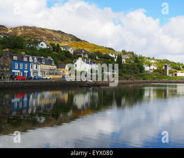 Tarbert Hafen und Erbe Dorf liegt an den Ufern des Loch Fyne in Argyll in Schottland, Großbritannien. Stockfoto